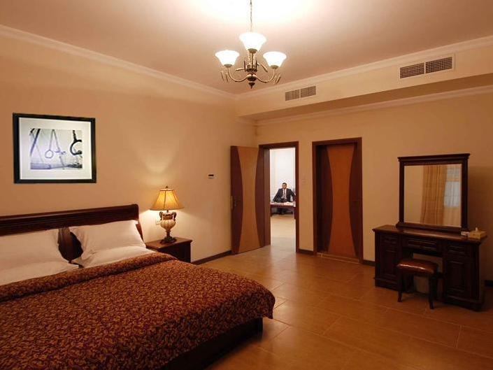 Aparthotel Ramee 4