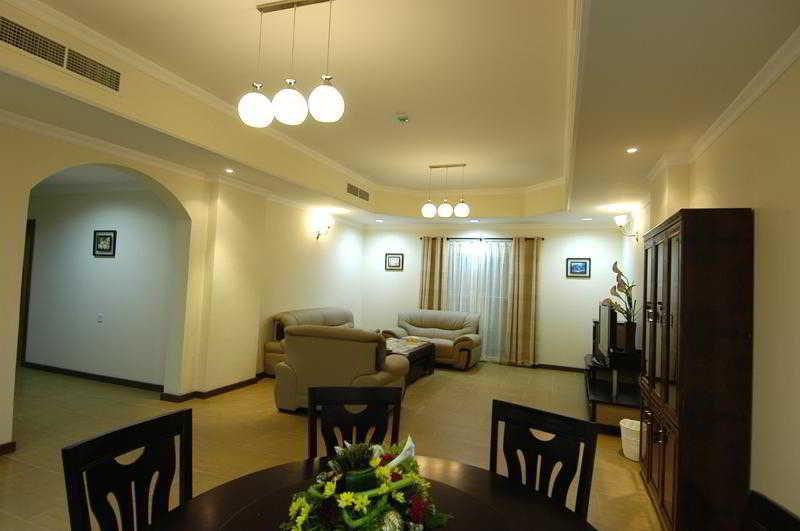 Ramee 4 Aparthotel