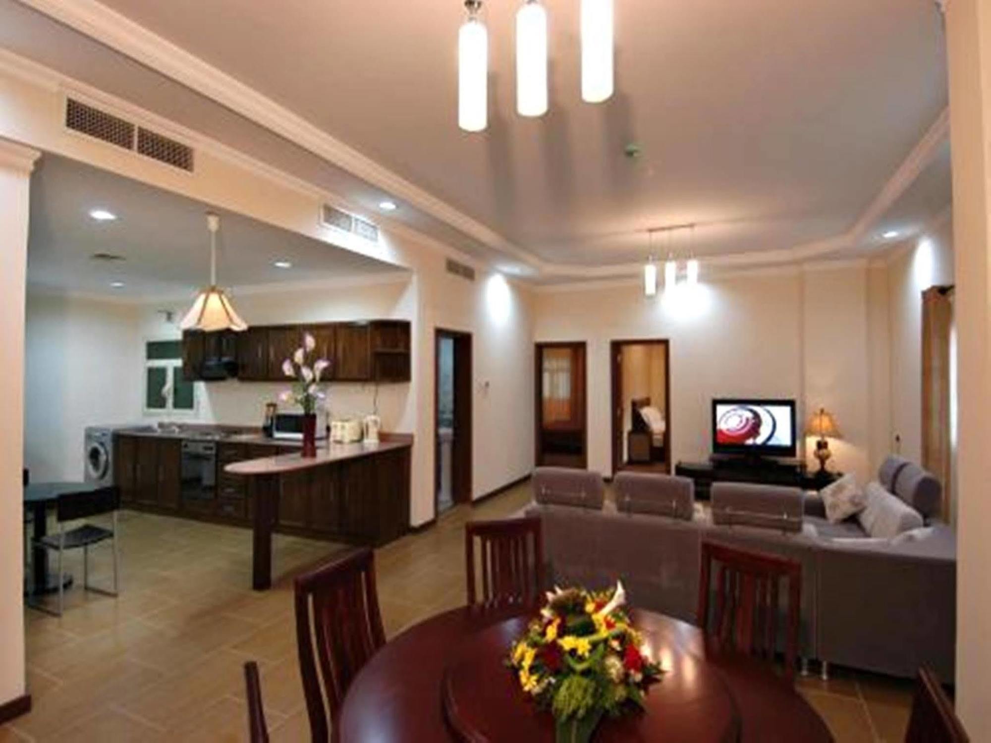 Ramee 4 Aparthotel